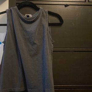Grey tank